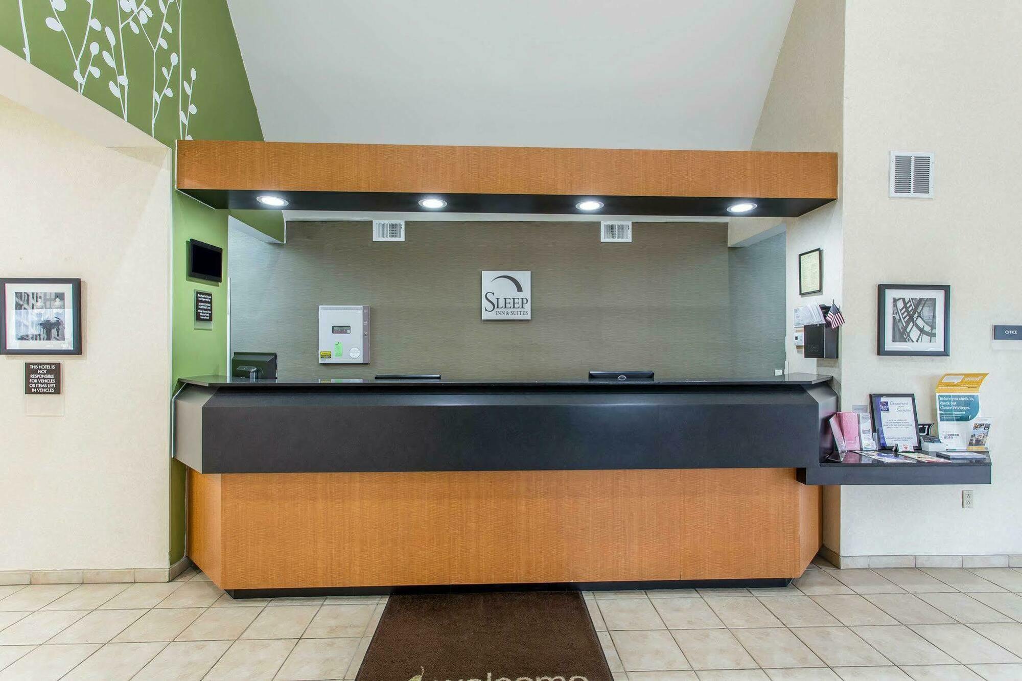 Hotel Sleep & - Nashville